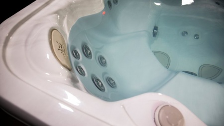 Гидромассажный спа бассейн Hydropool Serenity 5900 Гидромассажный спа бассейн Hydropool Serenity 5900