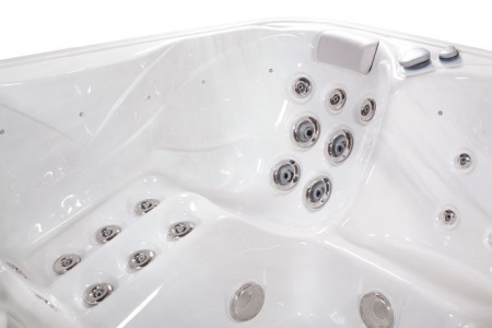 Гидромассажный спа-бассейн Wellis Saturn Гидромассажный спа-бассейн Wellis Saturn